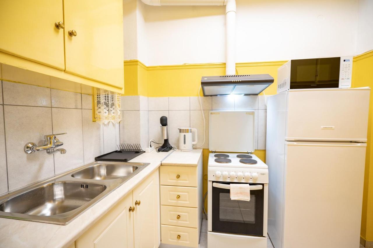 Ampelokipi Metro St. 2 Bedrooms 6 Pers. Apartment Афины Экстерьер фото